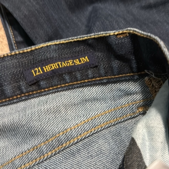 Lucky brand 121 heritage slim size 29x30 - Picture 4 of 6